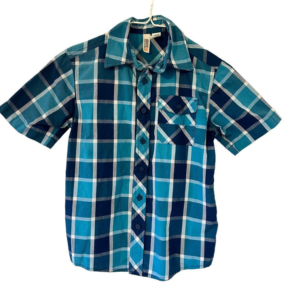 Route 66 Short Sleeve Button Down Blue Plaid Dress Shirt Kid Size Medium (8)